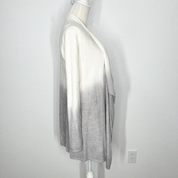 Barefoot Dreams Bamboo Chic lite Calypso Knit ombre White Gray Cardigan Size S/M - Picture 6 of 9